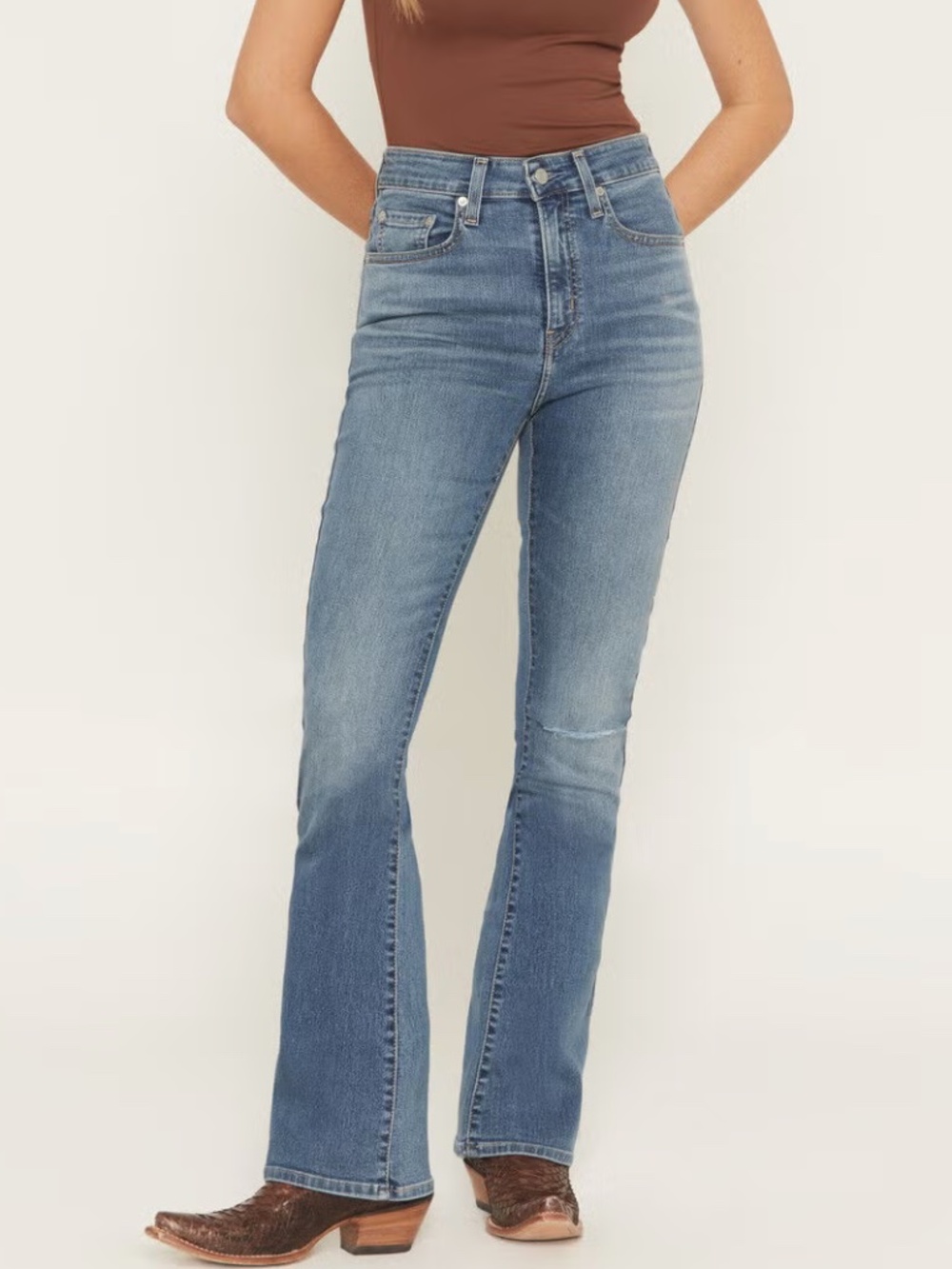 Levi's High Rise Bootcut Flare Medium Blue Women's 24 Jeans